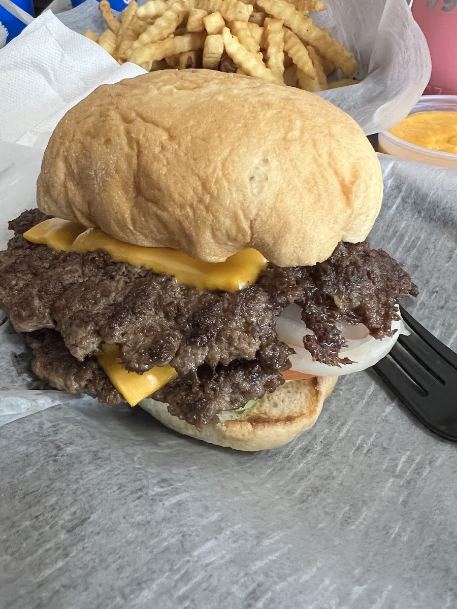 The Super Burger-8
